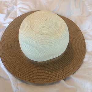 Cream & brown sun hat